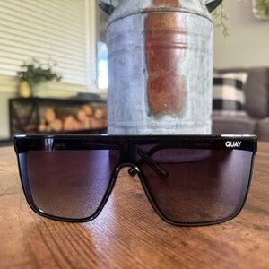 Nightfall Medium Shield Quay Black Sunglasses